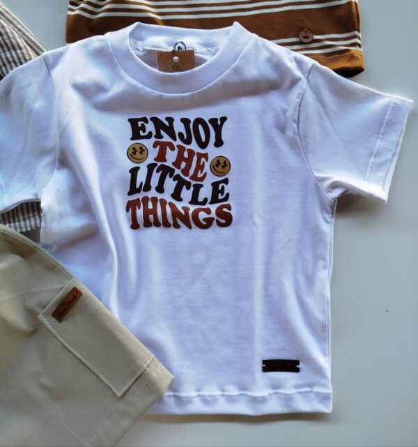 Remera Enjoy
